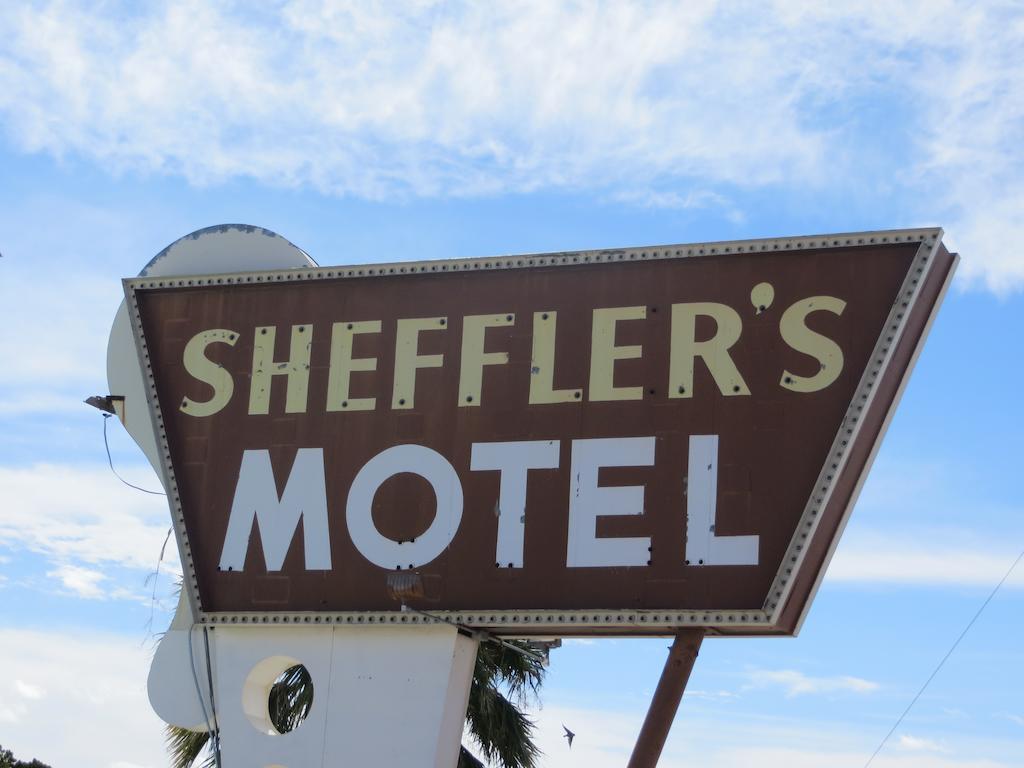 Sheffler'S Motel Salome Exterior photo